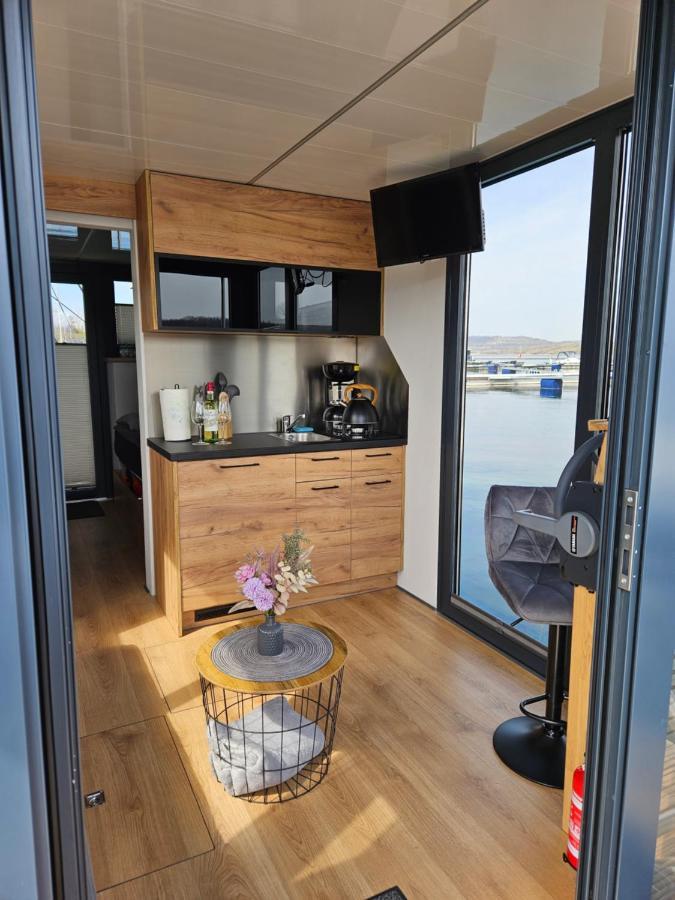 Mobiles Hausboot El'Milia Hotel Braunsbedra Exterior foto