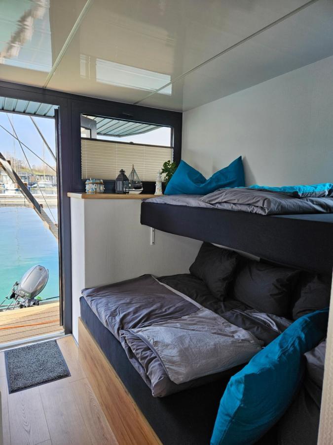 Mobiles Hausboot El'Milia Hotel Braunsbedra Exterior foto