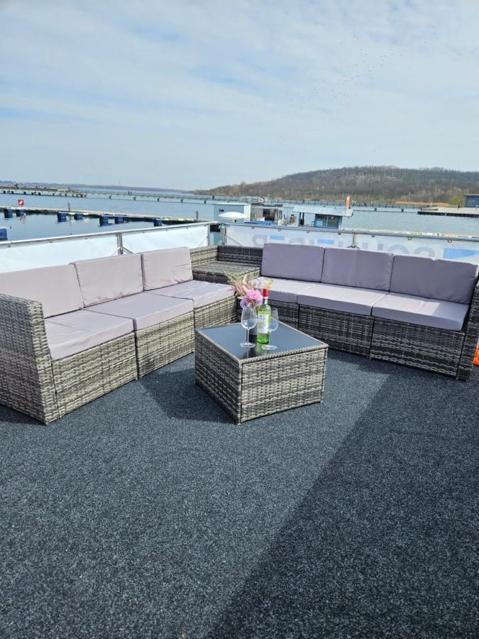 Mobiles Hausboot El'Milia Hotel Braunsbedra Exterior foto